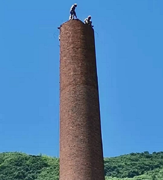 1717286898757972.jpg b3de358bf4ef1f7e426a53c2a826276.jpg